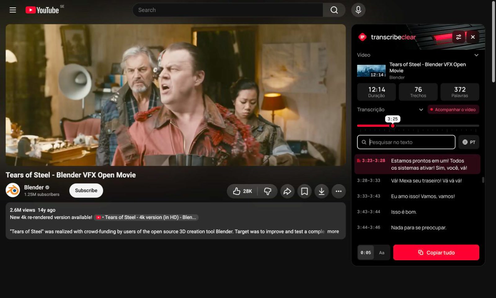 Painel do TranscribeClear ao lado de um vídeo do YouTube